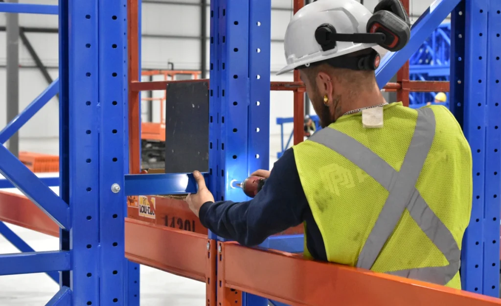 Pedlex augmente l'espace d'entreposage pour la Boulangerie Lanthier palettiers double profondeur racking témoignage client étude de cas