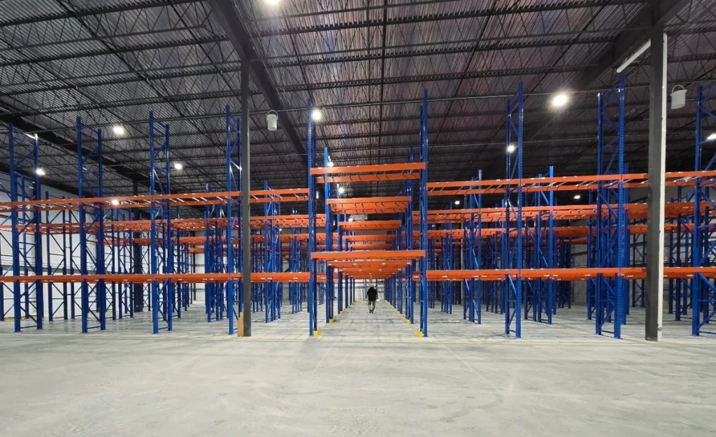 Pedlex augmente l'espace d'entreposage pour la Boulangerie Lanthier palettiers double profondeur racking témoignage client étude de cas