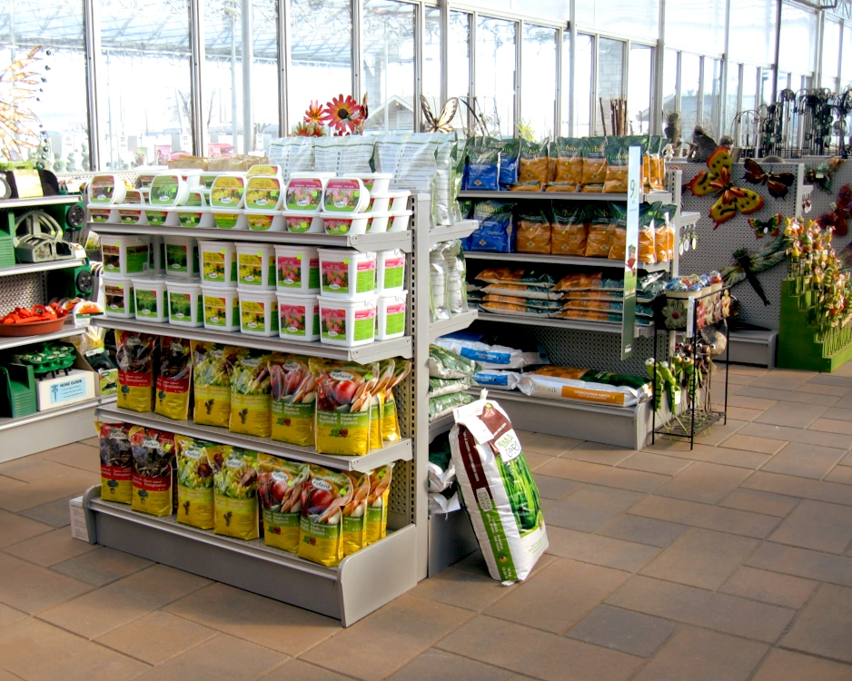 Aménagement fleuriste commerce magasin espace commercial Pedlex étagères Rousseau