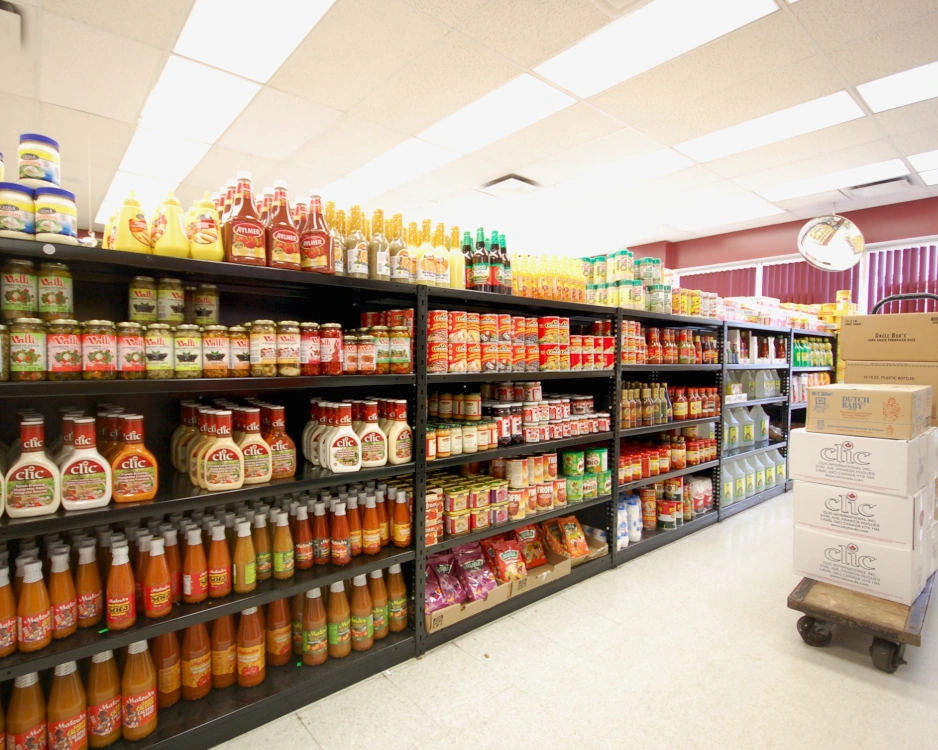 Aménagement tabagie dépanneur commerce magasin espace commercial Pedlex étagères Rousseau